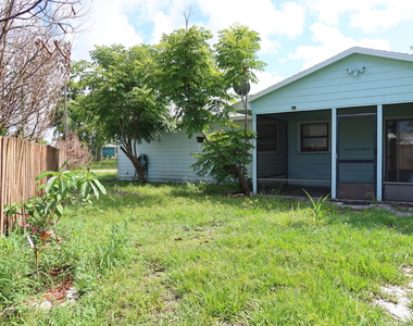 601 Se Polynesian Avenue - Photo Thumbnail 22