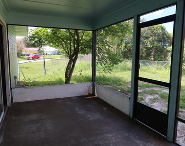 601 Se Polynesian Avenue - Photo Thumbnail 20