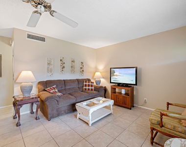 5300 Washington Street - Photo Thumbnail 8