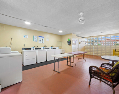 5300 Washington Street - Photo Thumbnail 20