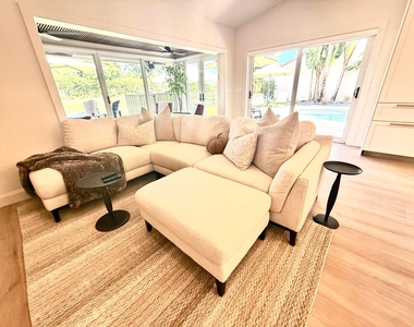 1770 Nw 22nd Avenue - Photo Thumbnail 7