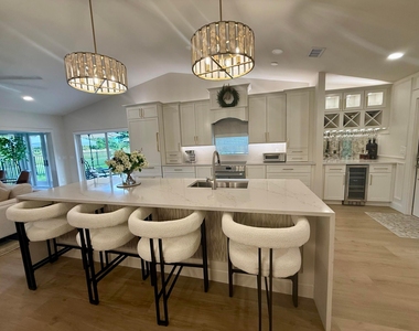 1770 Nw 22nd Avenue - Photo Thumbnail 2