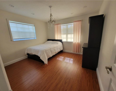 11757 Sw 57th Street - Photo Thumbnail 12