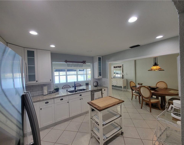 11757 Sw 57th Street - Photo Thumbnail 6