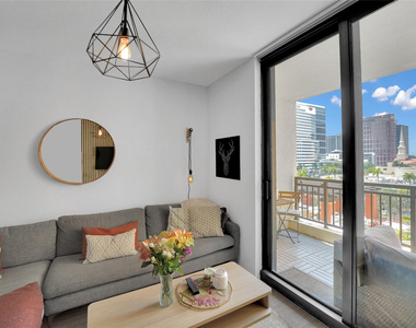 110 N Federal Highway - Photo Thumbnail 17