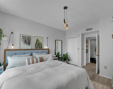110 N Federal Highway - Photo Thumbnail 32