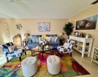 12 Lake Vista Trail - Photo Thumbnail 3