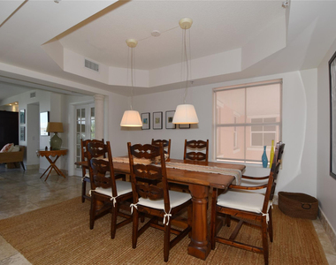 2051 Se 3rd Street - Photo Thumbnail 23