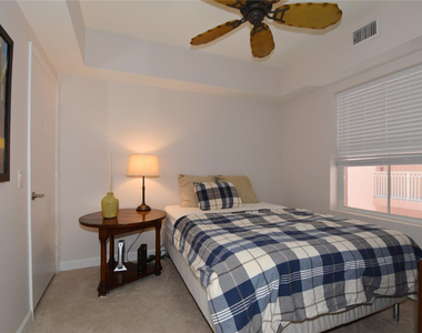 2051 Se 3rd Street - Photo Thumbnail 12