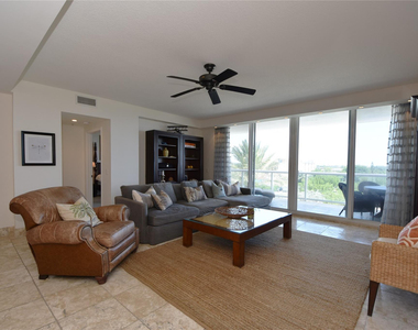 2051 Se 3rd Street - Photo Thumbnail 32