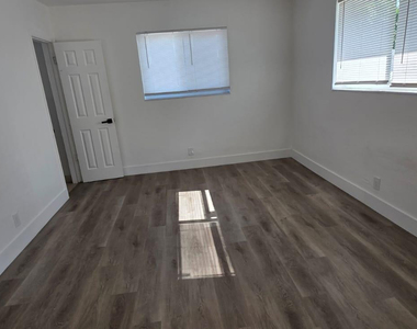1849 Sherman Street - Photo Thumbnail 13