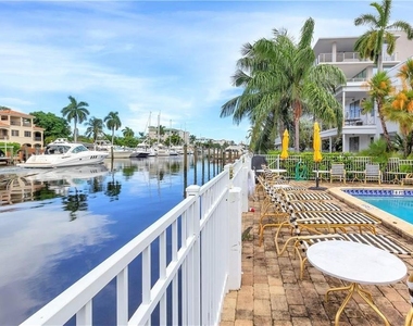 125 Isle Of Venice Drive - Photo Thumbnail 1