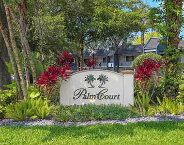 711 Forest Club Drive - Photo Thumbnail 17