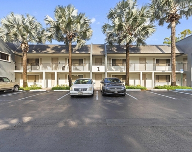 711 Forest Club Drive - Photo Thumbnail 2