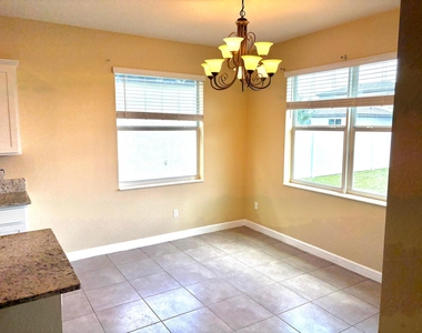 7962 Nw Greenbank Circle - Photo Thumbnail 3