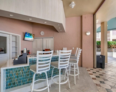 300 Se 5th Avenue - Photo Thumbnail 20