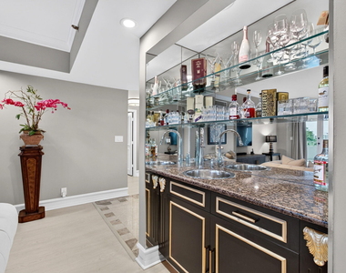 300 Se 5th Avenue - Photo Thumbnail 44