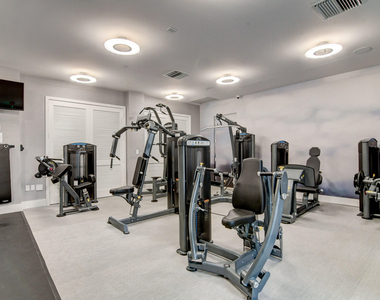 300 Se 5th Avenue - Photo Thumbnail 23