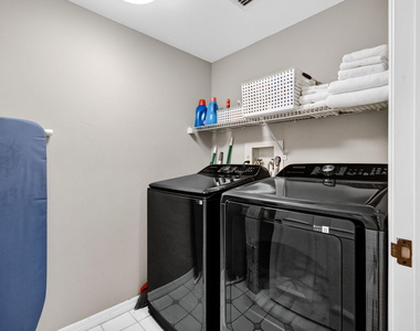 300 Se 5th Avenue - Photo Thumbnail 42