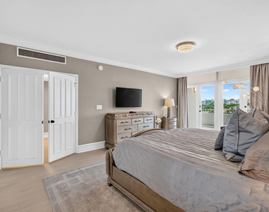 300 Se 5th Avenue - Photo Thumbnail 64