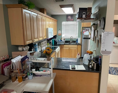 7607 Se Hobe Terrace - Photo Thumbnail 3