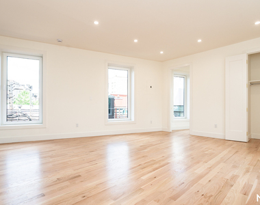 394 Broadway - Photo Thumbnail 6