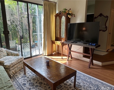 832 Magnolia Avenue - Photo Thumbnail 4