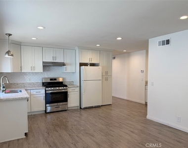 18617 Trot Ave - Photo Thumbnail 7