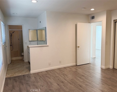 18617 Trot Ave - Photo Thumbnail 16