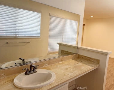 18617 Trot Ave - Photo Thumbnail 17