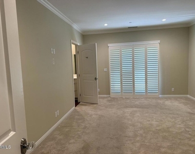 639 Skyview Terrace - Photo Thumbnail 12