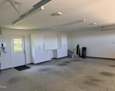 639 Skyview Terrace - Photo Thumbnail 16