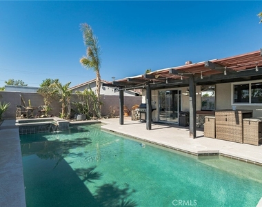 27350 Melanita - Photo Thumbnail 4