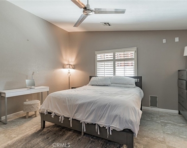 27350 Melanita - Photo Thumbnail 26