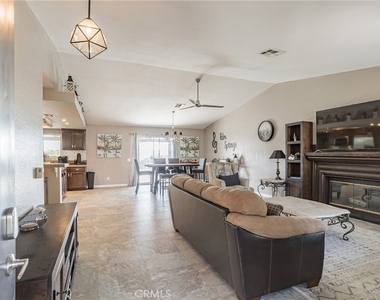 27350 Melanita - Photo Thumbnail 19