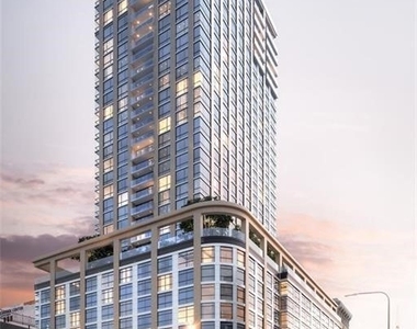 400 S Broadway - Photo Thumbnail 1