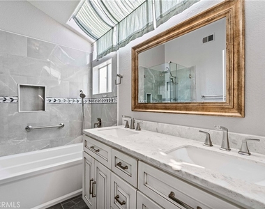12 Dominguez Street - Photo Thumbnail 17