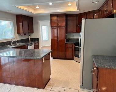 19512 Greenwillow - Photo Thumbnail 11