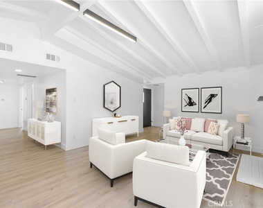 20321 Hamlin Street - Photo Thumbnail 3