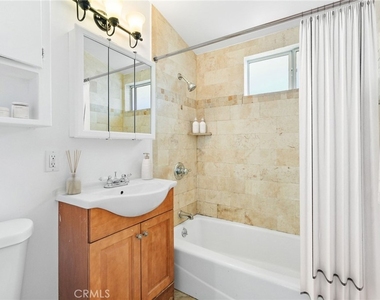 20321 Hamlin Street - Photo Thumbnail 24