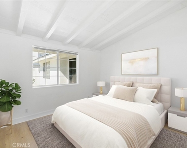 20321 Hamlin Street - Photo Thumbnail 20