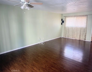 506 N Chapel - Photo Thumbnail 3