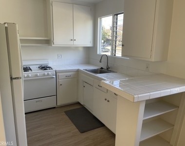 630 San Vicente - Photo Thumbnail 4