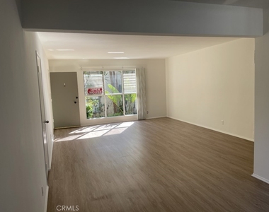 630 San Vicente - Photo Thumbnail 2