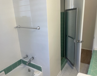 630 San Vicente - Photo Thumbnail 15