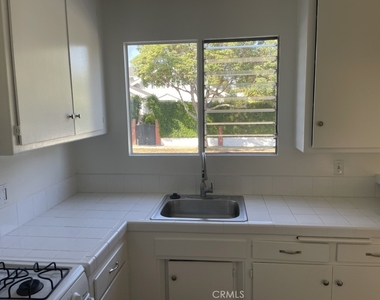 630 San Vicente - Photo Thumbnail 6