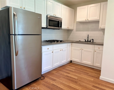 20222 Devonshire Street - Photo Thumbnail 1
