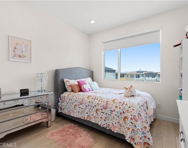27553 Sanctuary Court - Photo Thumbnail 14