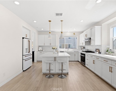 27553 Sanctuary Court - Photo Thumbnail 5