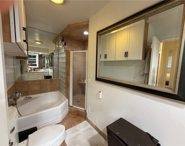 5300 Calhoun - Photo Thumbnail 7